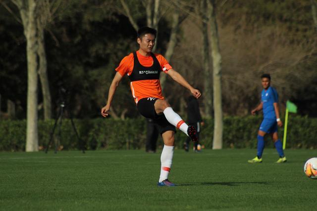 英超夺冠赔率:阿森纳优势再缩小 曼城步步紧逼